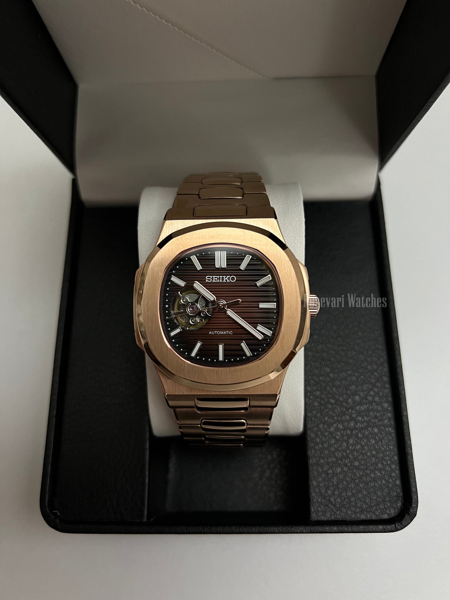 Nautilo Mod (Open Heart) Chocolate