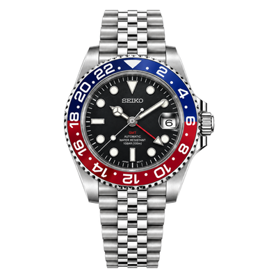 GMT Pepsi. Black dial, red and blue bezel, jubilee bracelet.