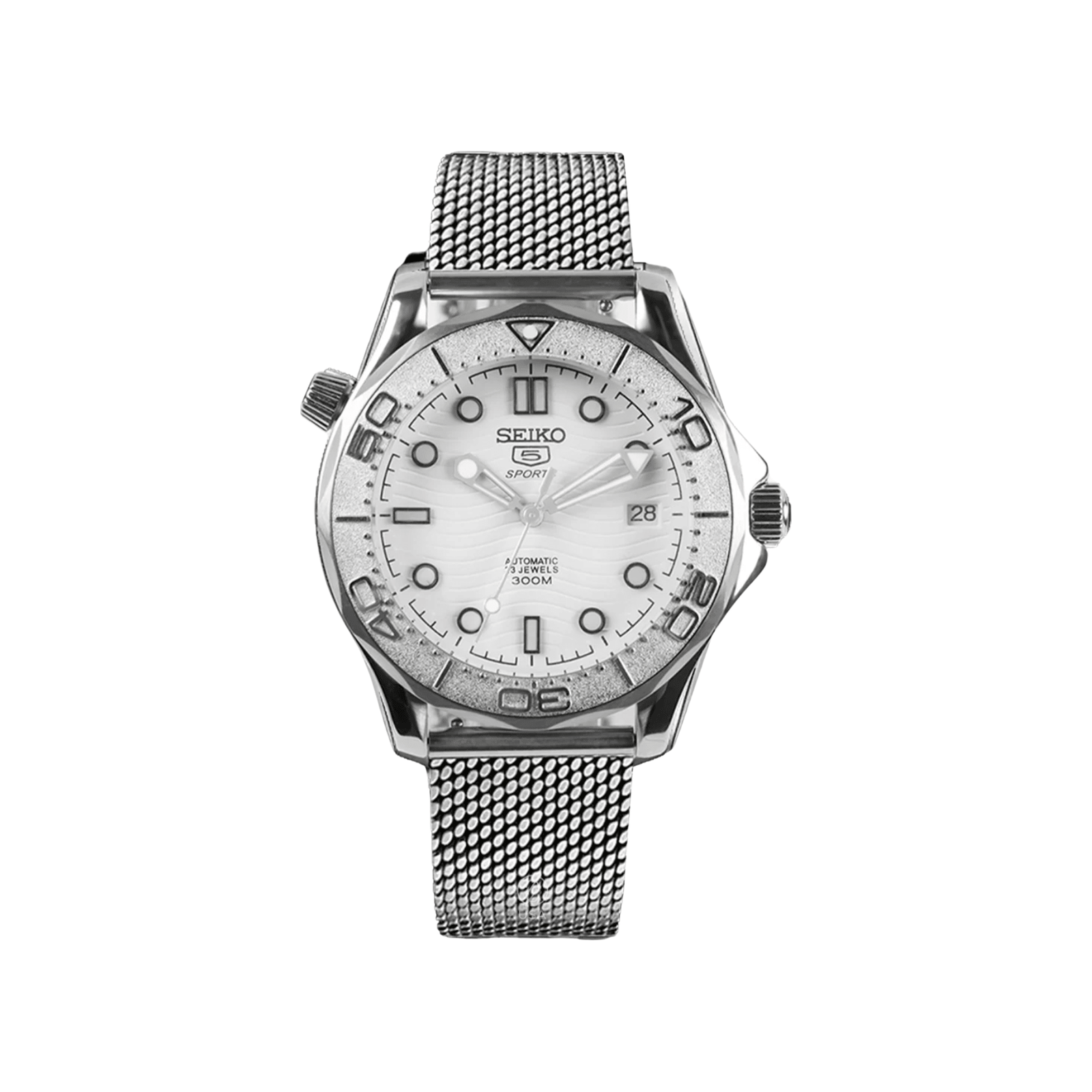 Seamaster (White) Seiko NH35 automatic mod watch. A white dial watch with a rotating dive bezel and a mesh bracelet, shown in a full product shot.