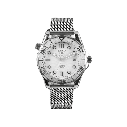 Seamaster (White) Seiko NH35 automatic mod watch. A white dial watch with a rotating dive bezel and a mesh bracelet, shown in a full product shot.