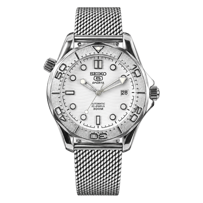 Seamaster (White) Seiko NH35 automatic mod watch. A white dial watch with a rotating dive bezel and a mesh bracelet, shown in a full product shot.